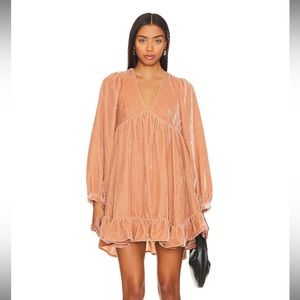 BNWT Free People Estella Blush Velvet Long Sleeve Mini Dress Sz. Medium